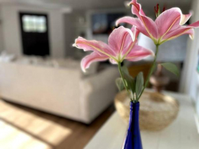 Lovely 1-Bdrm Apt w/ Hot Tub - 5 mins from Canyons